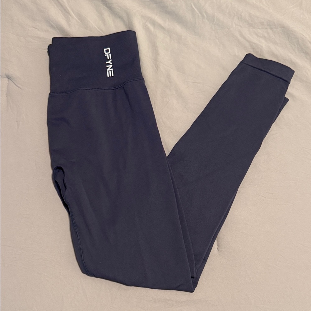 Define Women's Black Leggings